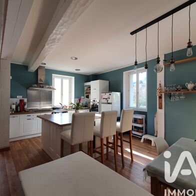 Maison 7 pièces 319000 €