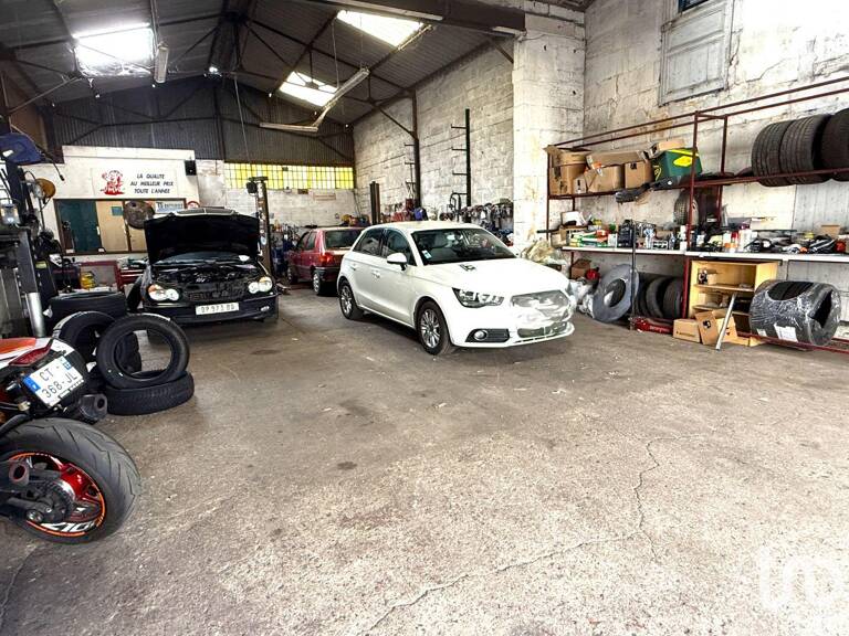 Vente Murs commerciaux 275 m&sup2; — photo 1