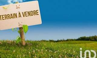 Terrain  1185 m² à vendre à Bussac-Forêt (17210)