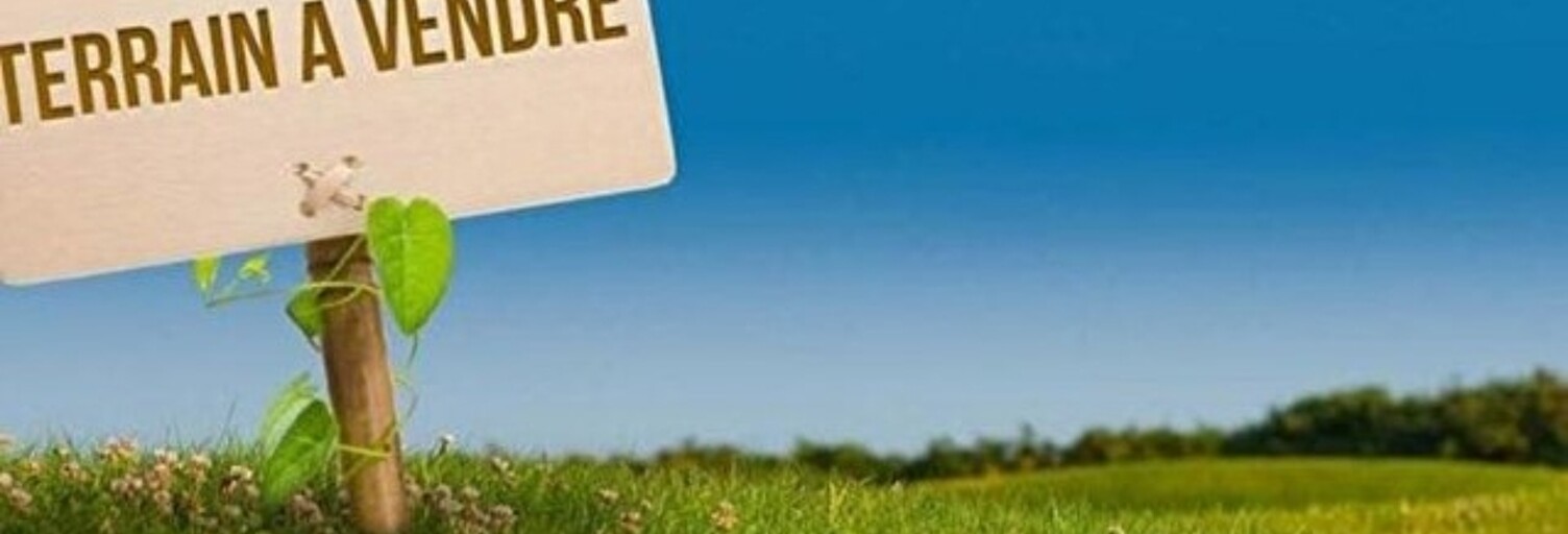 Terrain  1185 m² à vendre à Bussac-Forêt (17210)