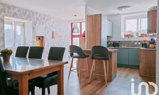 Maison 7 Pièces 142 m² à vendre à Saint-Georges-sur-Moulon (18110)