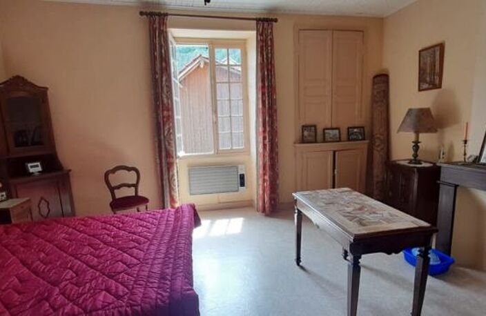 Maison de bourg de 4 pièces principales — photo 4