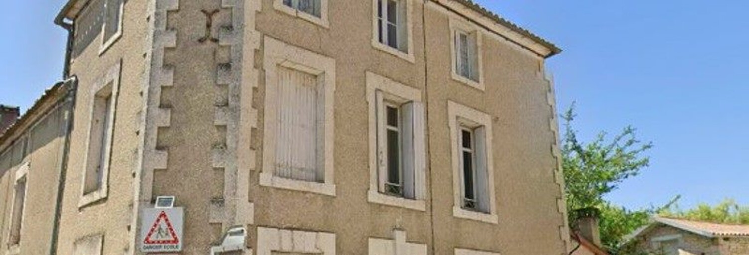 Maison 5 Pièces 106 m² à vendre à Aigre (16140)