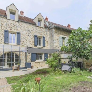 Maison 5 pièces 284900 €