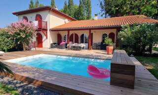 Maison 5 Pièces 182 m² à vendre à Saint-Pierre-d'Irube (64990)