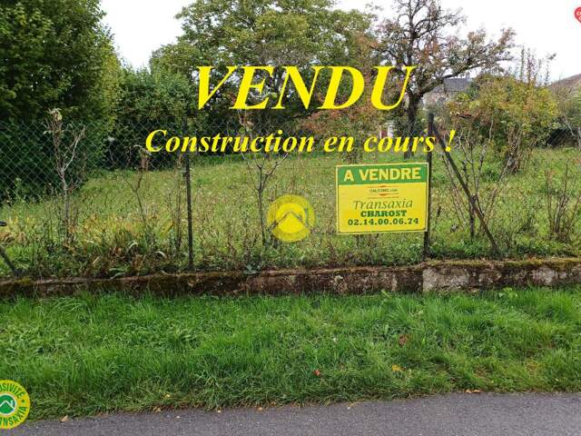 TERRAIN CONSTRUCTIBLE 1002 M2 — photo du bien