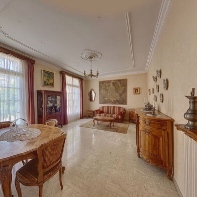 Appartement 6 pièces 399000 €