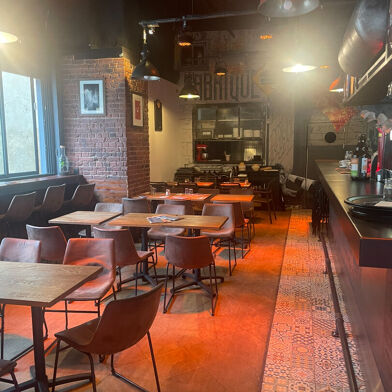 Commerce  310000 €