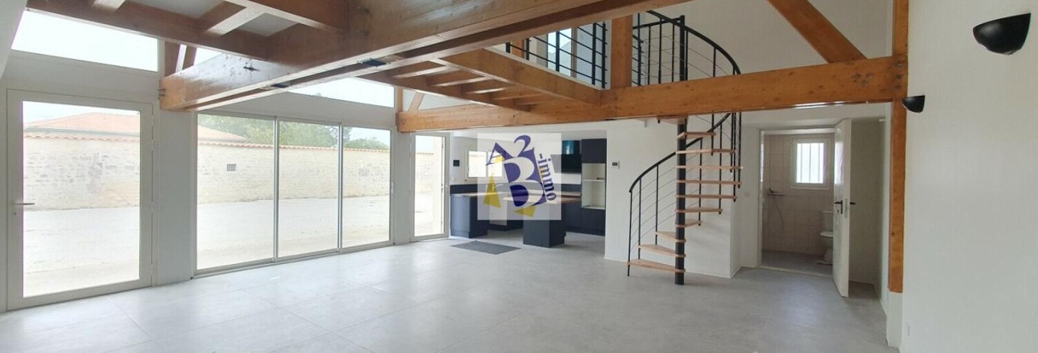 Maison 4 Pièces 108 m² à louer à Trois-Palis (16730)