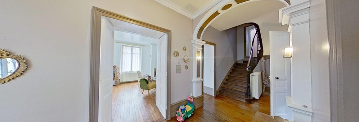 Maison 12 Pièces 303 m² à vendre à Redon (35600)