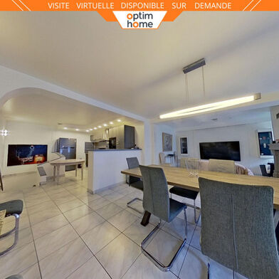 Appartement 6 pièces 220000 €