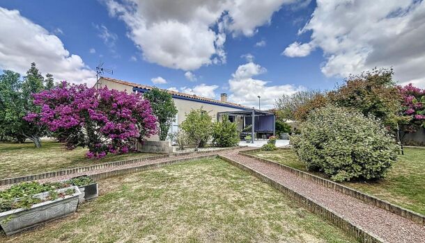 Villa / Maison 4 pièces  à vendre Vérines 17540