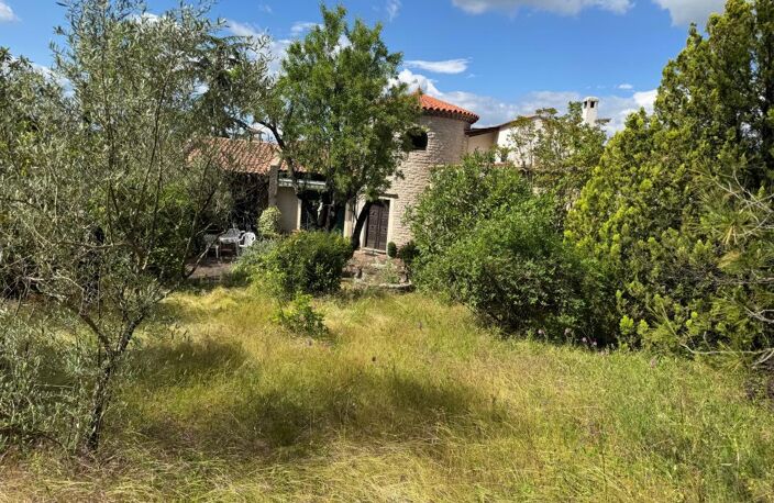 Spacieuse Maison de Maître 5 chambres avec dépendances – Alès résidentiel-Piscine — photo 5
