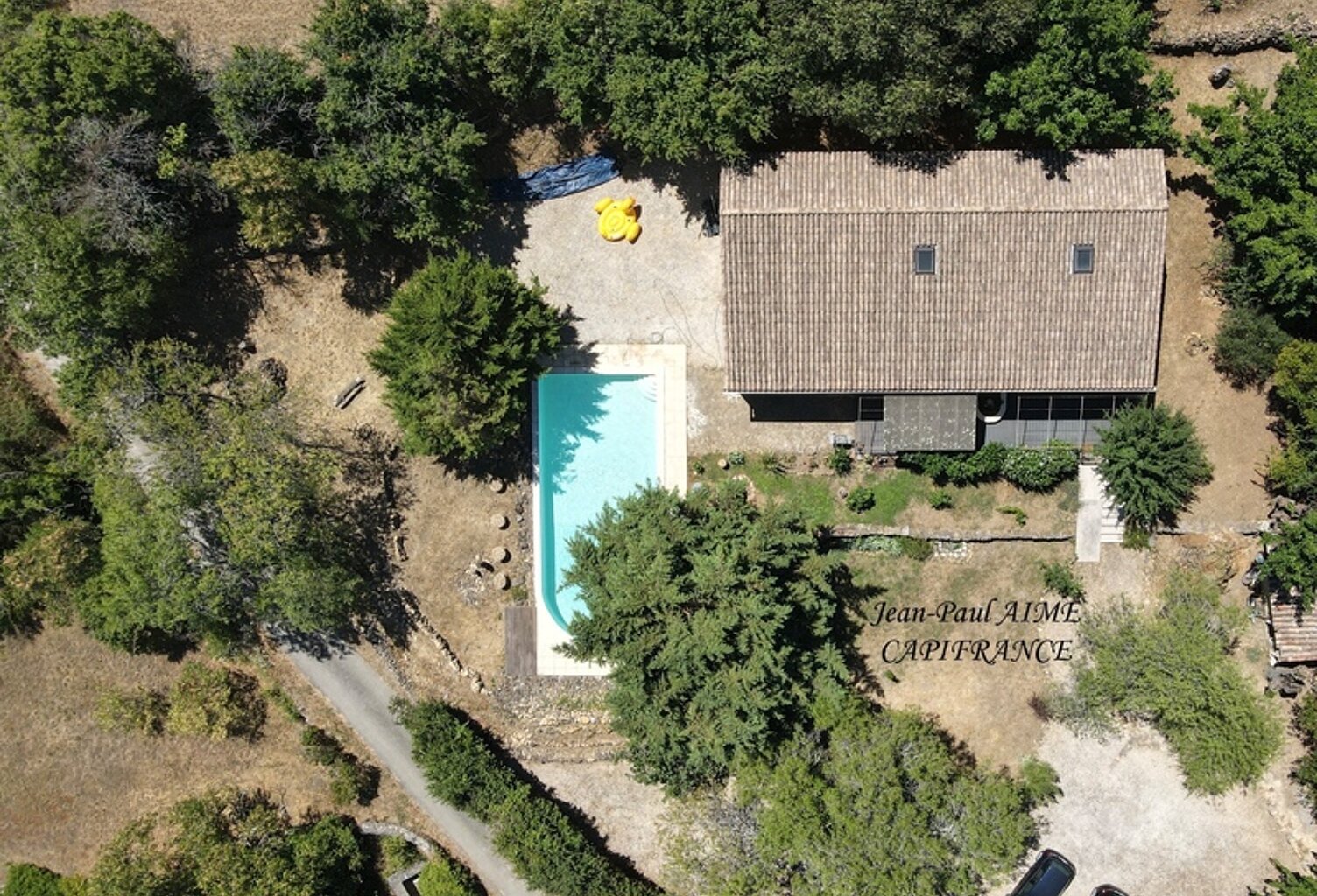 À Vendre – Gard Rhodanien -  SALAZAC Maison de Charme d'environ 200 m2 avec Piscine sur un terrain de 2079 m2 — photo 1