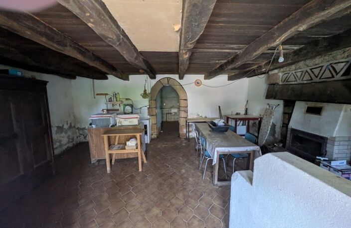 LOCMALO EN CAMPAGNE JOLIE MAISON EN PIERRE SOUS ARDOISE A RENOVER DE 3 PIECES 90M² ENVIRON PARCELLE DE 2569M² ENVIRON — photo 3