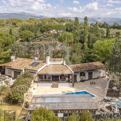 Maison 8 pièces 3700000 €