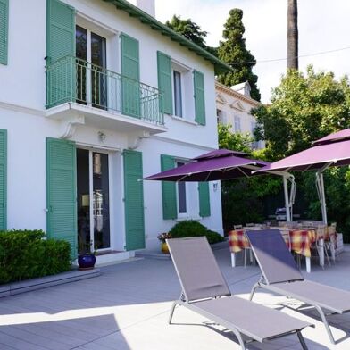 Maison 5 pièces 2450 €