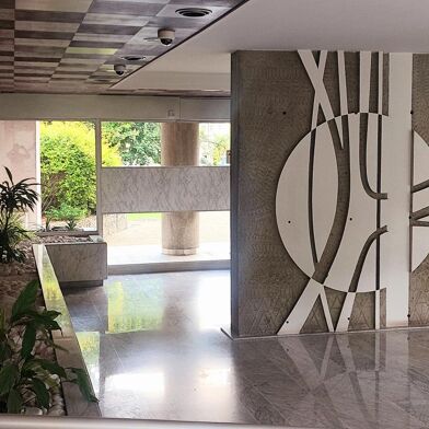 Appartement 2 pièces 710 €