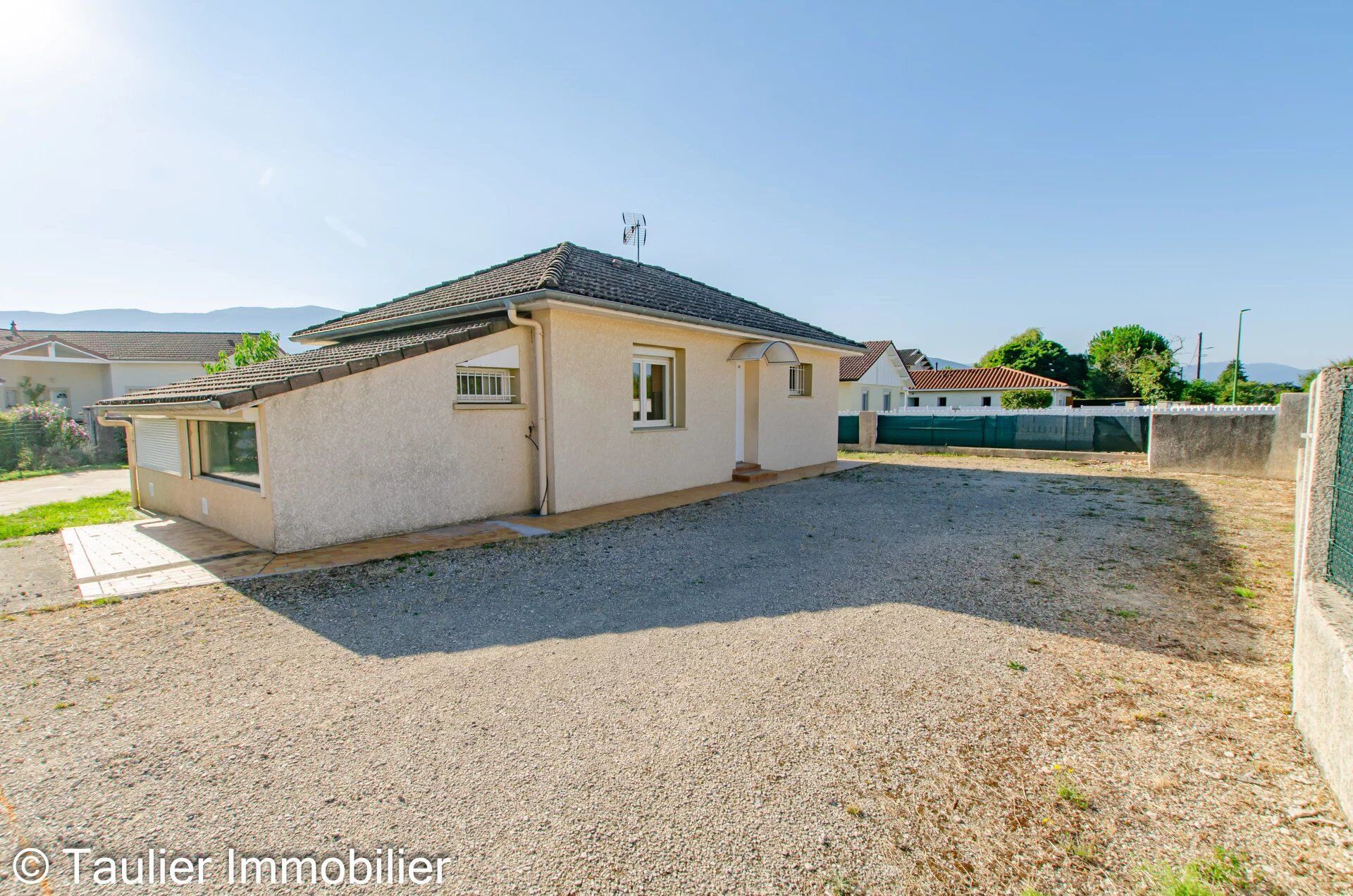 Villa / Maison  T3 à vendre Saint-Sauveur 38160