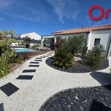 Maison 4 pièces 399960 €