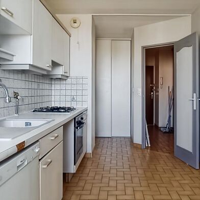 Appartement 4 pièces 850 €