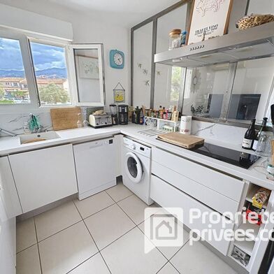 Appartement 4 pièces 315000 €