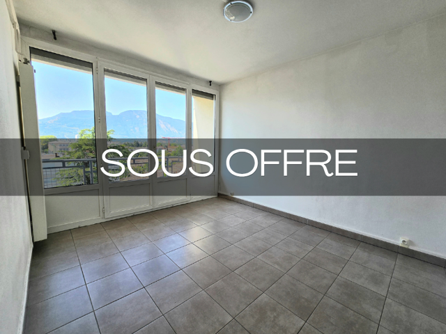 ST MARTIN D'HERES, 6 P + CUISINE — photo du bien