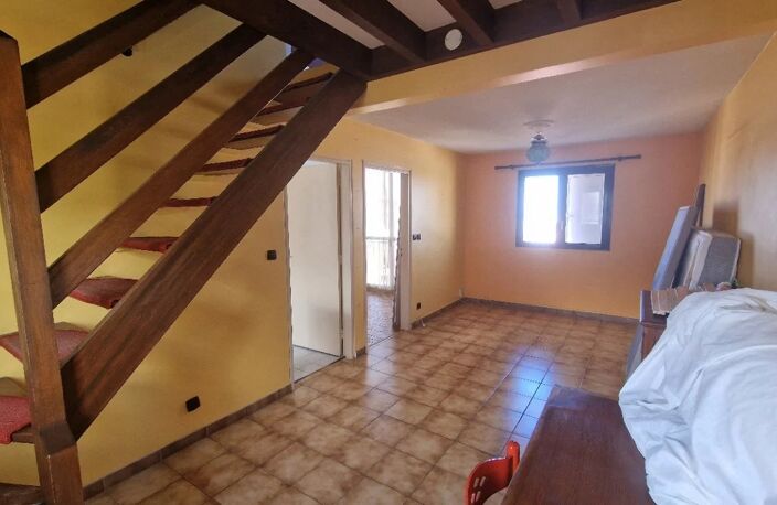 Appartement T3 Duplex le Moufia — photo 5