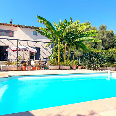 Maison 8 pièces 870000 €