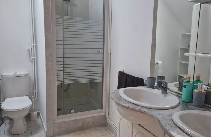 Appartement T3 lumineux - 65 m² (56,30 m² Loi Carrez) — photo 4