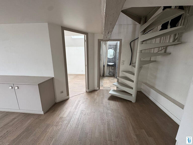Appartement Rouen 5 pièce(s) 96.94 m2 Rouen entre Vieux Marche et Nelle Préfecture — photo 1