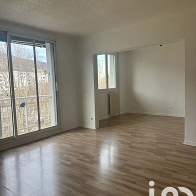 Appartement 4 pièces 90000 €