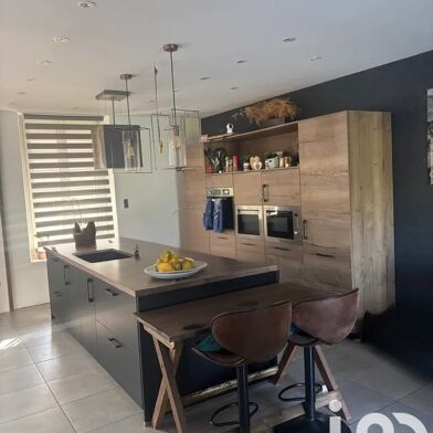 Maison 7 pièces 298000 €