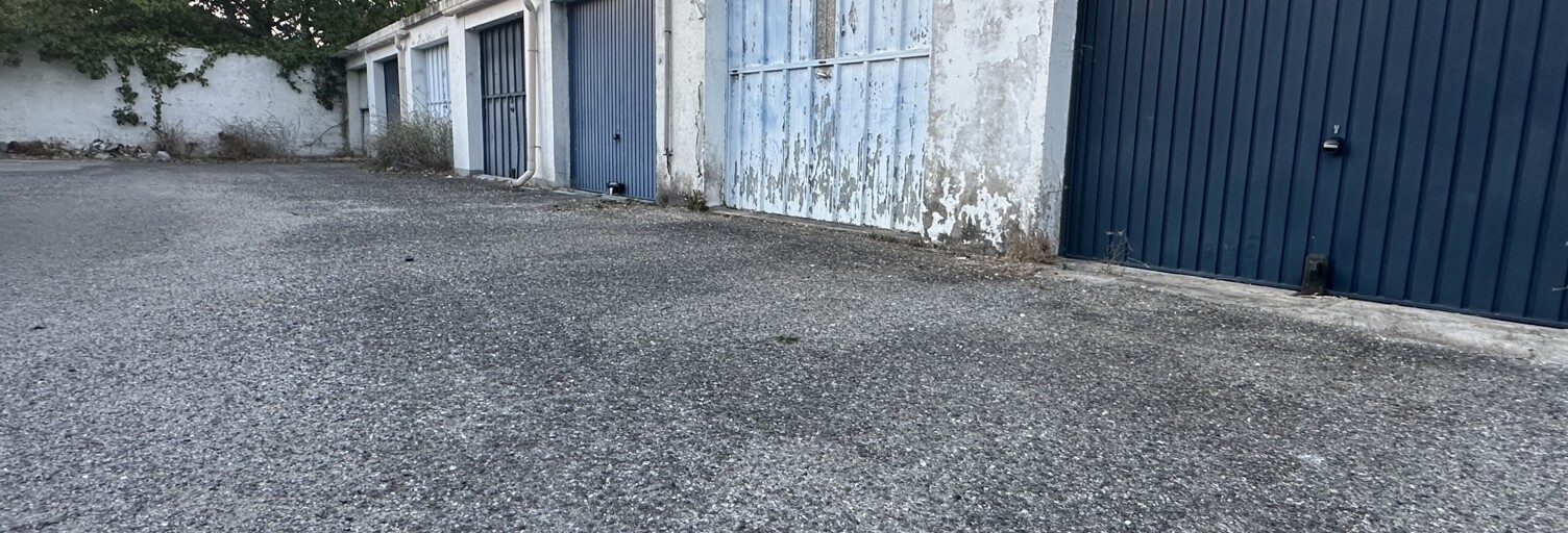 Garage  15 m² à vendre à Marignane (13700)