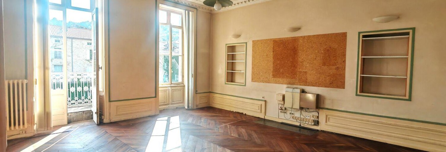 Bureau  140 m² à louer à Largentière (07110)