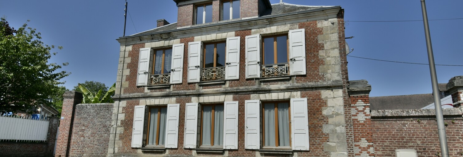 Maison 6 Pièces 195 m² à vendre à Tricot (60420)