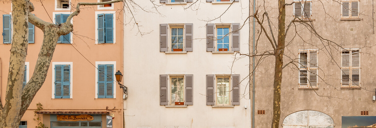 Maison 9 Pièces 220 m² à vendre à Collobrières (83610)