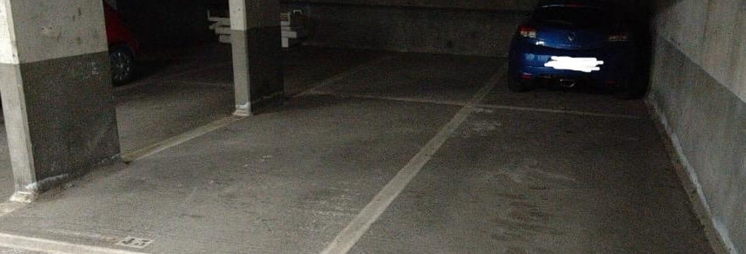 Garage  45 m² à vendre à Montereau-Fault-Yonne (77130)