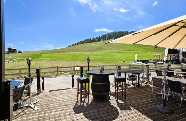Vente Restaurant 157 m&sup2; — photo 3