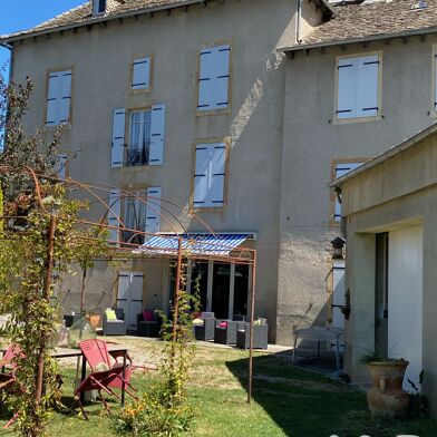 Maison 16 pièces 235000 €