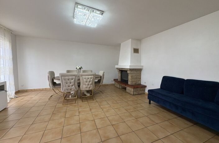 Pavillon de 5 pièces principales — photo 2