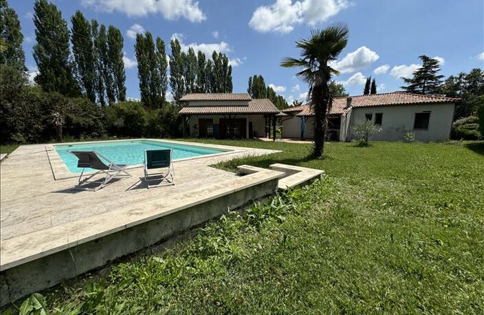 Vente maison 7 pièces 234 m² Tonneins (47400) — photo 2
