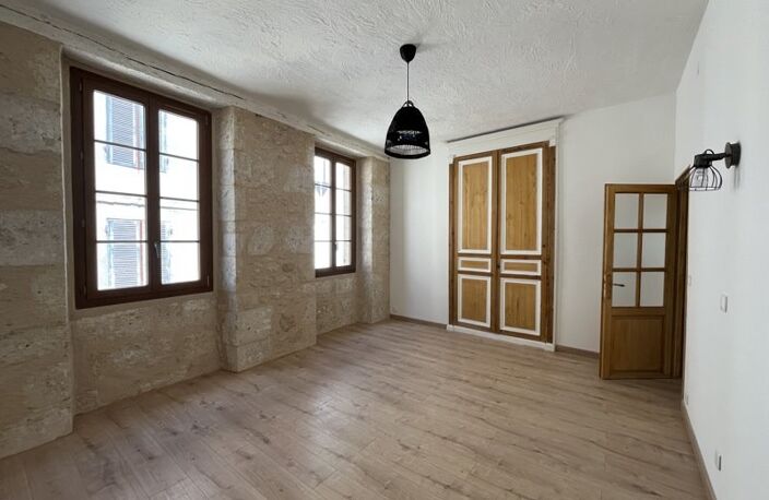 Maison de ville de 6 pièces principales — photo 3