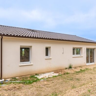 Maison 5 pièces 218816 €