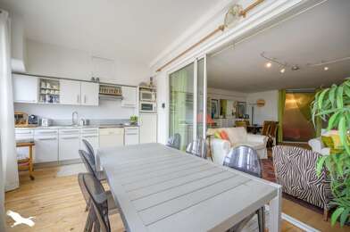 Appartement 4 pièces 449899 €
