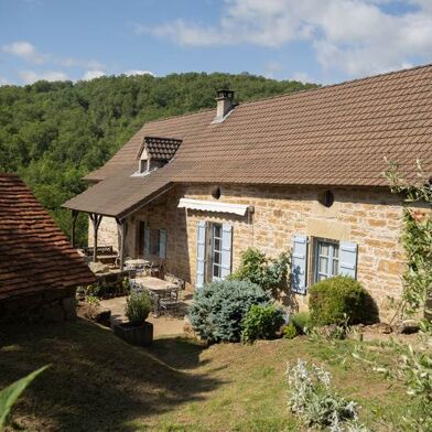 Maison 5 pièces 394800 €