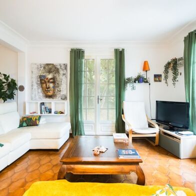 Maison 5 pièces 303933 €