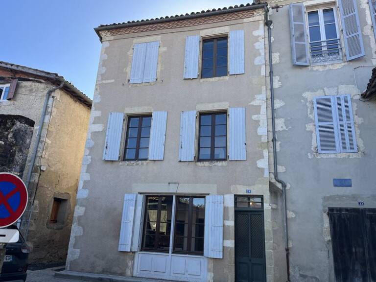 Immeuble   — photo 1