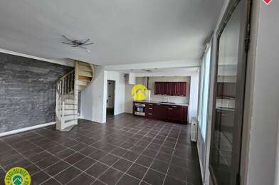 Maison 14 pièces 77500 €