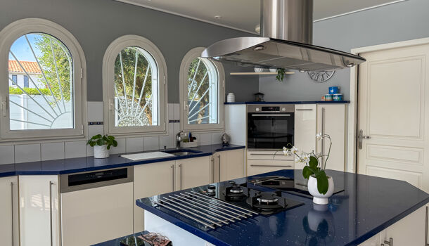 Villa / Maison 6 pièces  à vendre Vaux-sur-Mer 17640